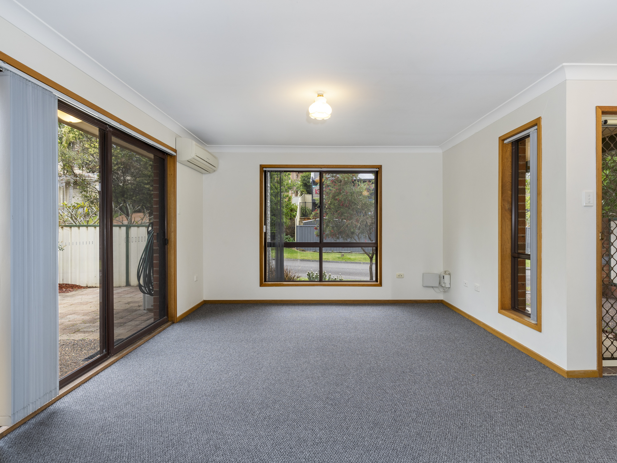 97 BUNDEENA RD, GLENNING VALLEY NSW 2261, 0 침실, 0 욕실, Unspecified