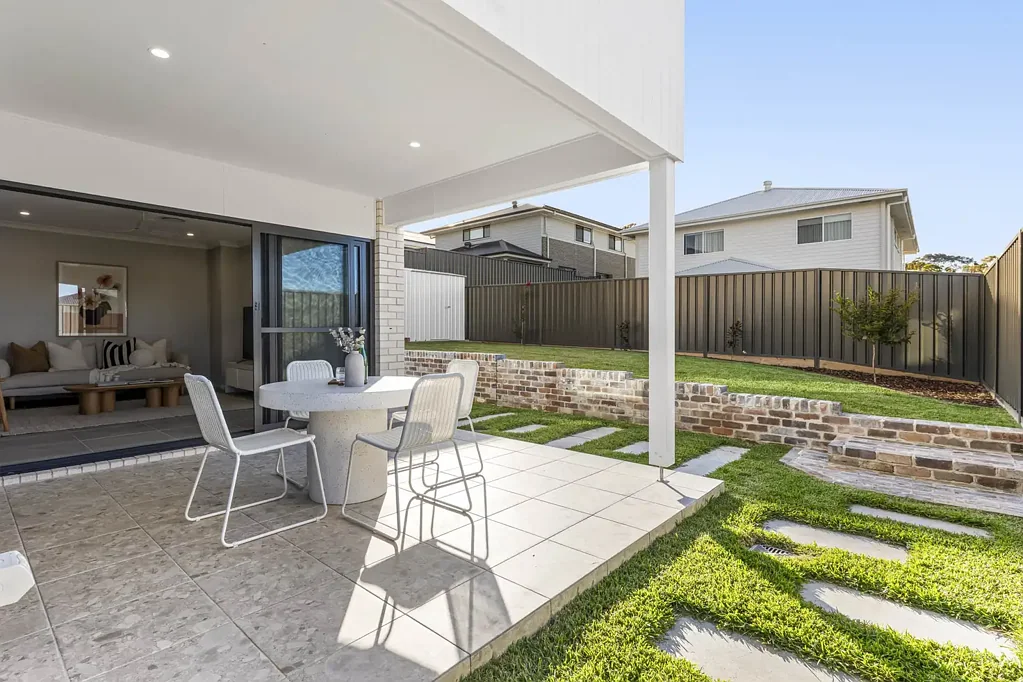 Teralba 5房  NEW AND NEAR THE SHORES OF LAKE MACQUARIE