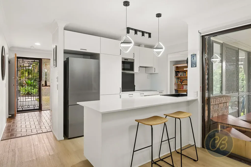 Mcdowall 3房 时尚翻新家庭住宅，位置便利 Stylishly Renovated Family Home in a Convenient Location