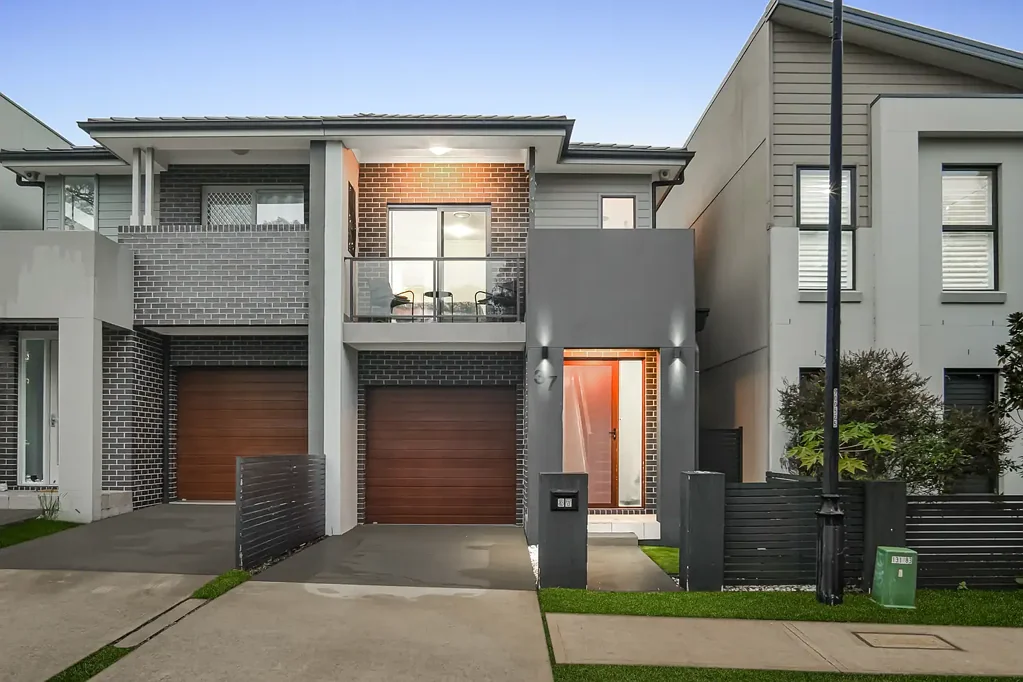 Jordan Springs 3Habitaciones Low-Maintenance, Spacious Family Home