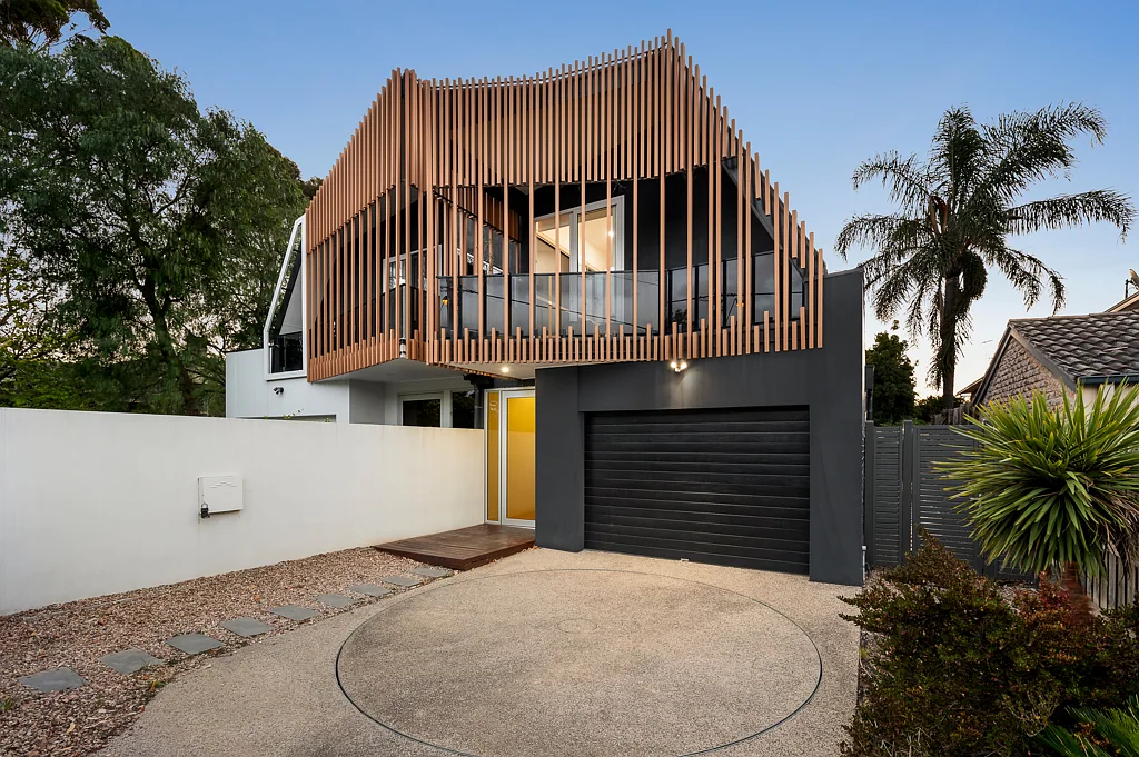 851B Hampton St, Brighton, VIC 3186