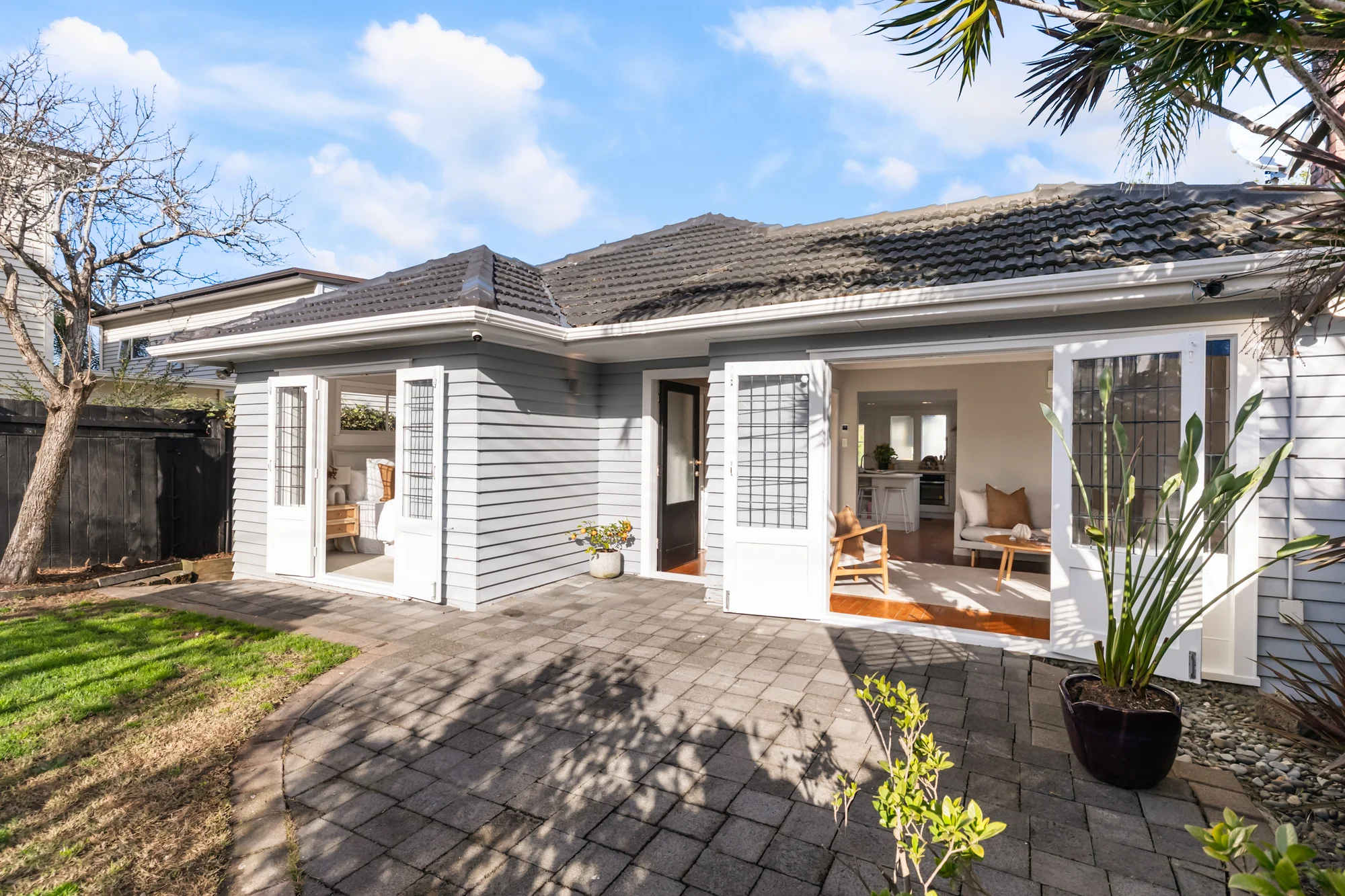 New Lynn 3房  FINAL DAYS! Commuter Friendly Character Cottage