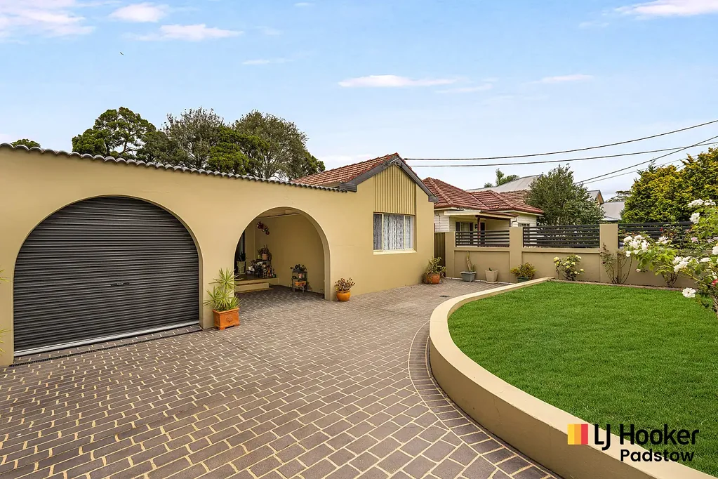 3 Bedroom Entertainer�s Delight in Prime Location