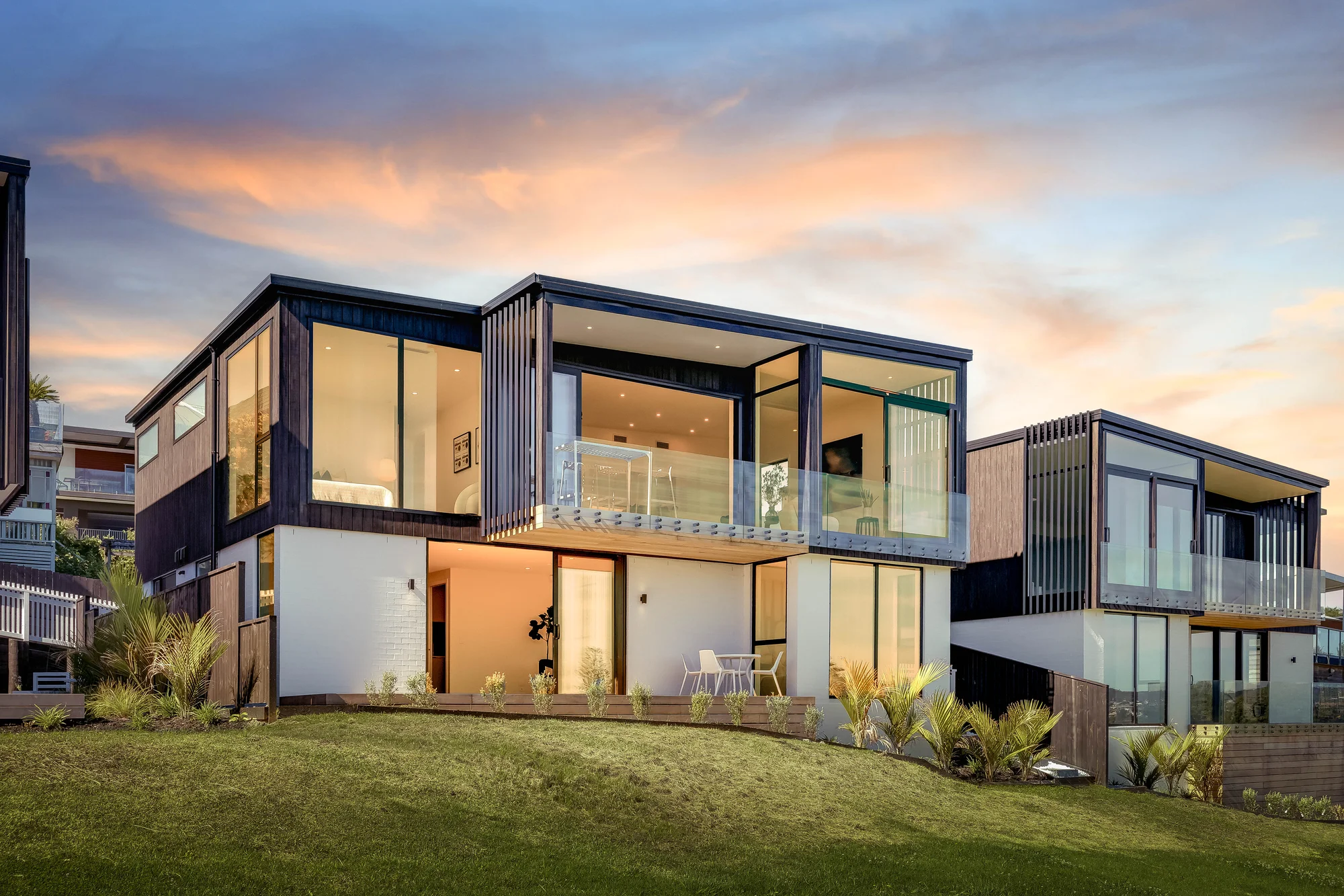 Red Beach 4房  Waterfront Luxury | Now Priced at $2.65M