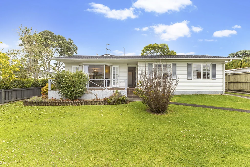 24 Andes Avenue, Mangere Bridge, Manukau City, Auckland