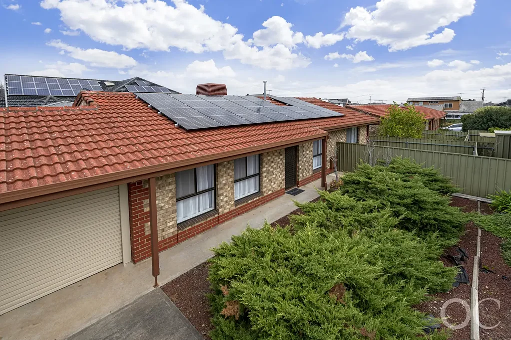 Newton 3Phòng ngủ Open the Door to Free-Standing Ease, Solar Savings and a Ready-Made Return