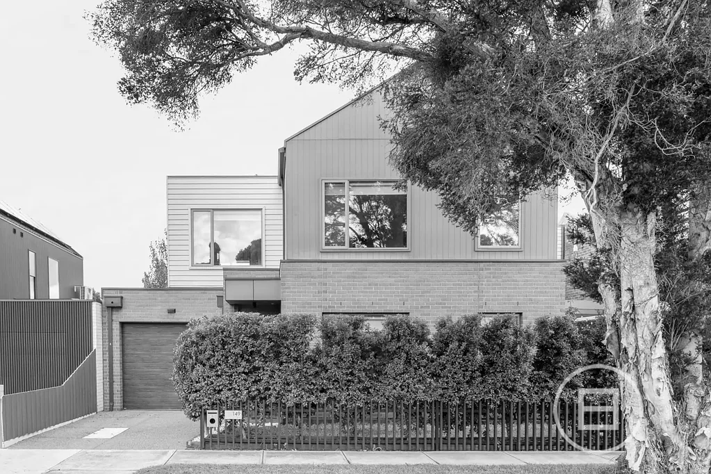 Moonee Ponds 3部屋 Expressions of Interest closing Monday 10th August at 5pm