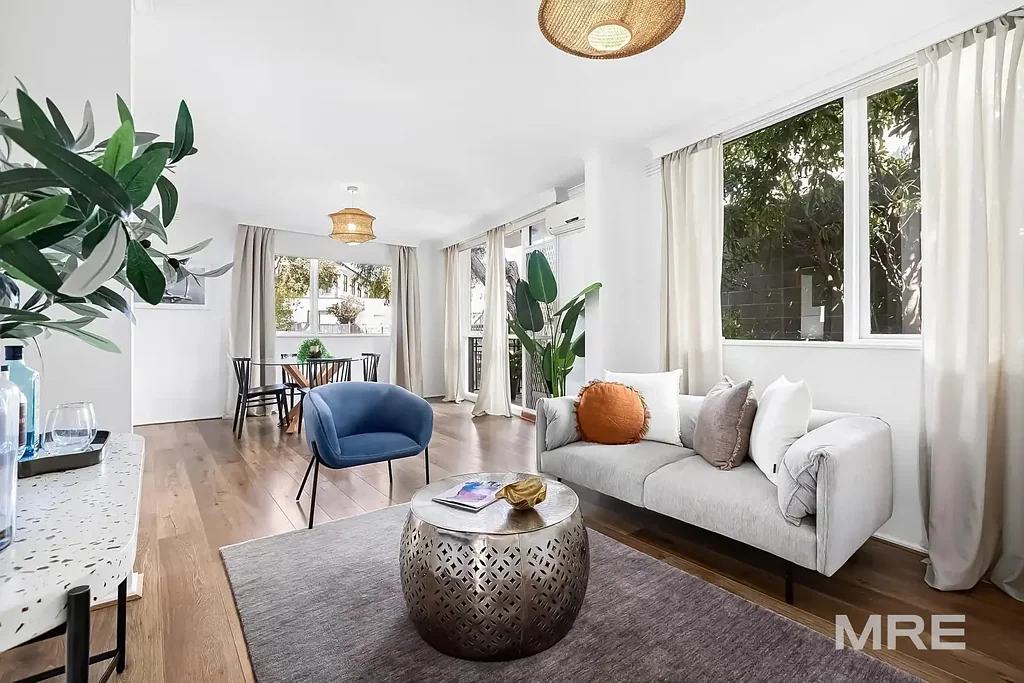 Super sized, bright and modernised