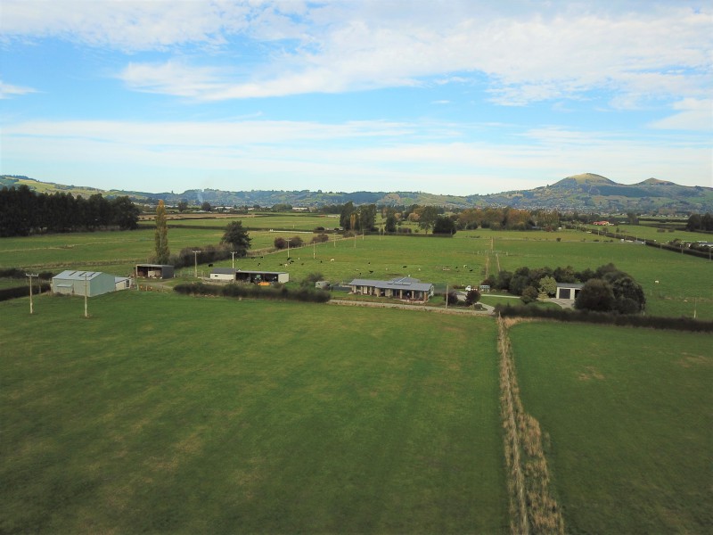 466 Gordon Road, North Taieri, Dunedin, 3 Bedrooms, 3 Bathrooms