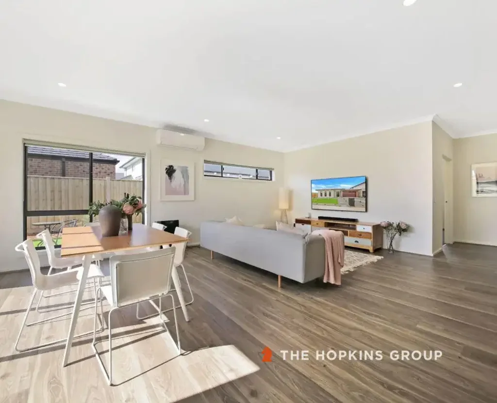 Premium Shared Living –Fully Furnished Rooms with Ensuite. $280 incl bills & free internet!!