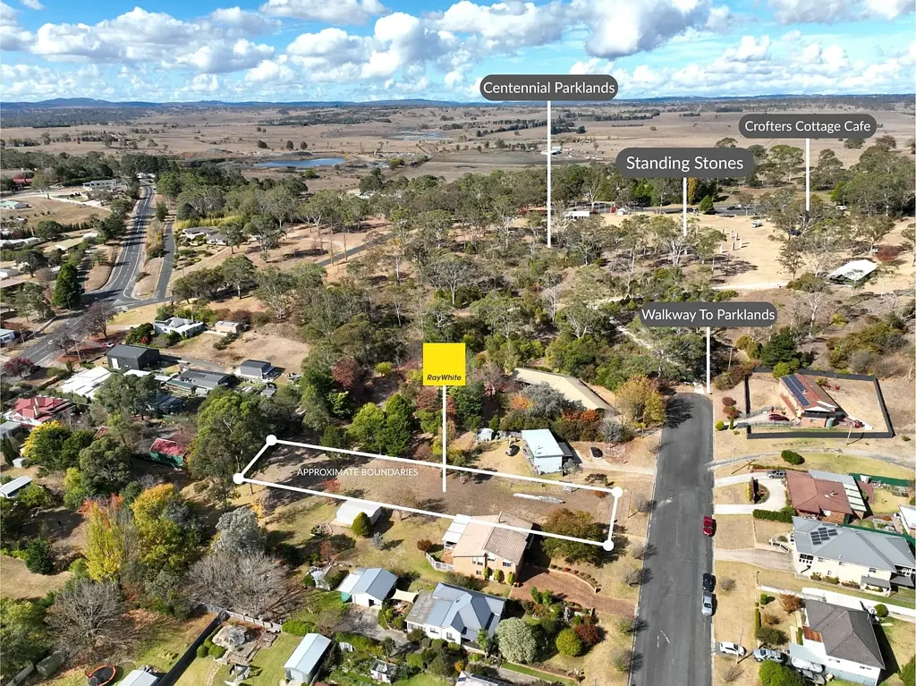Glen Innes  Last Blank Canvas In An Established & Desired Cul De Sac