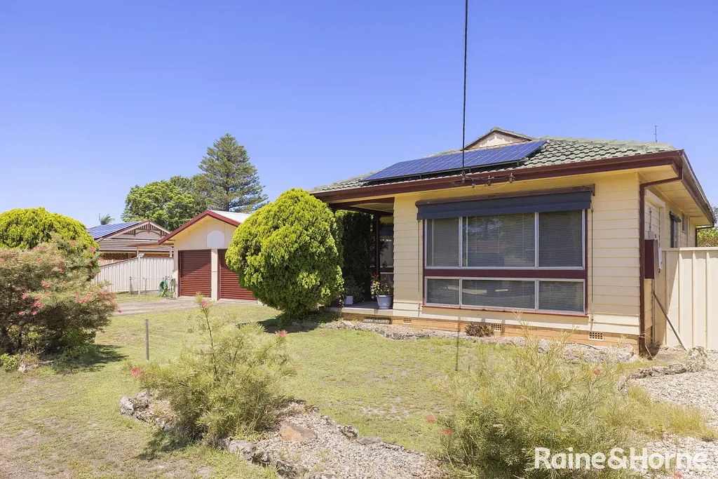 28 Rigney Road, Tanilba Bay, NSW 2319