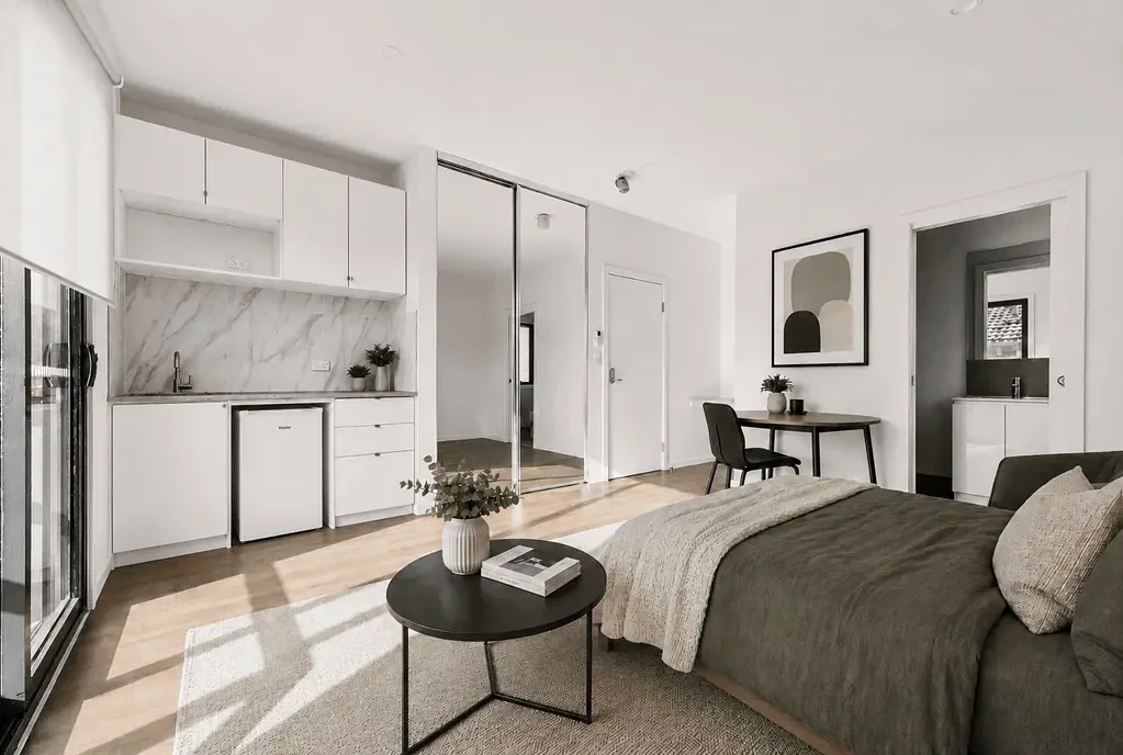 Modern Studio Accommodation for Workers, Trades & Commuters