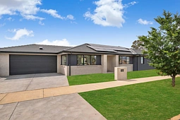 15 Bob Whan Street, Strathnairn