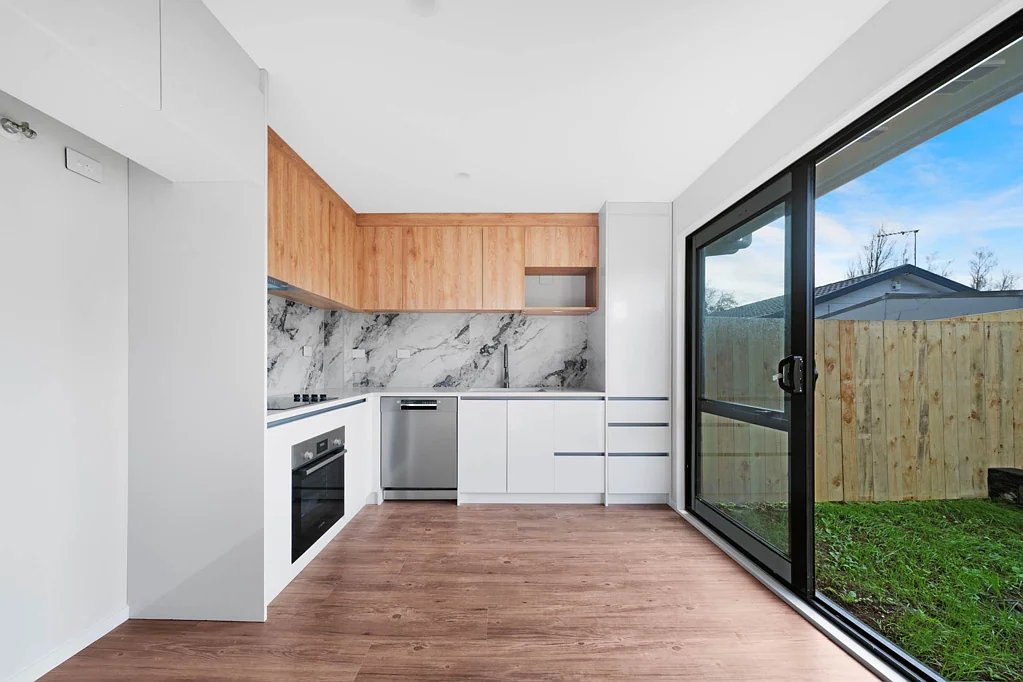 Papatoetoe 2 Bedroom Modern Family Living in the Heart of Papatoetoe