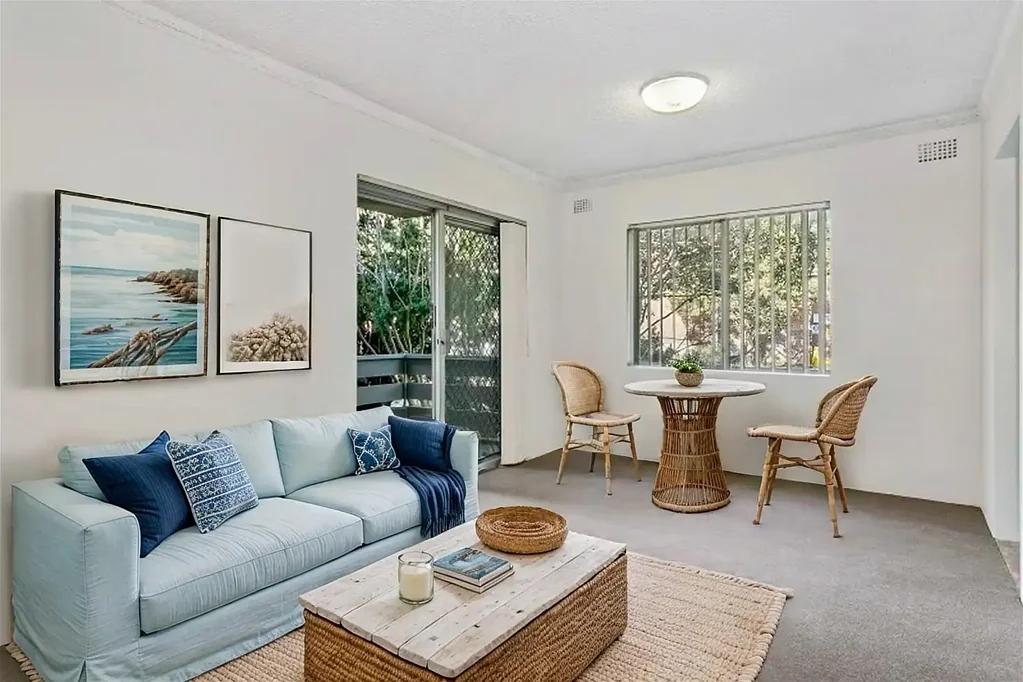 Convenient Dee Why Living