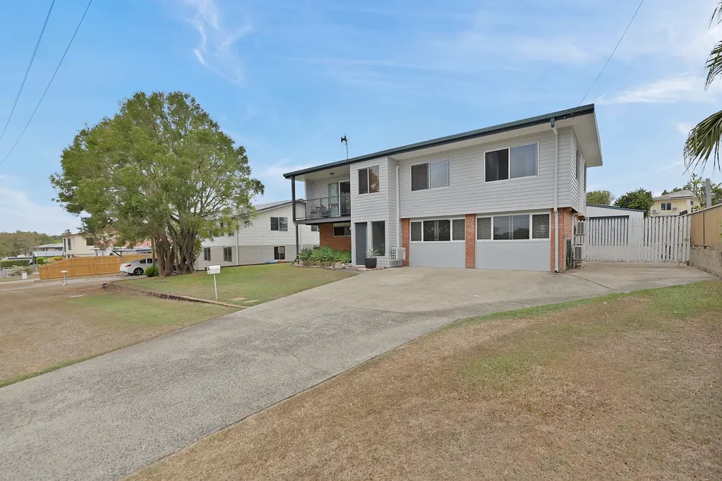 Walkerston 3房  Family Living, Flexible Spaces & a Shed to Impress