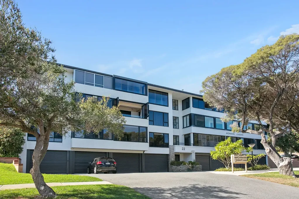 Cottesloe 2ਬੈੱਡਰੂਮ Rare Corner Apartment