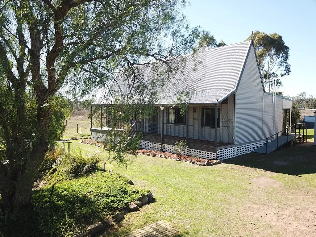Pratten Rural Lifestyle Property - 25 Acres, Renovated Family Home, Irrigation Infrastructure and Rural Outlook