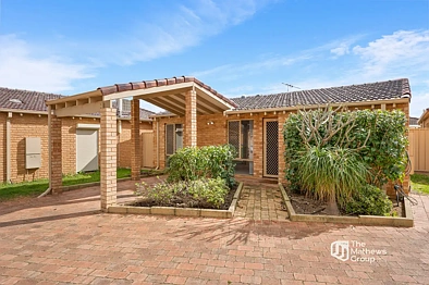 Armadale 3房  Freshly Updated Villa in a Central Gated Complex!