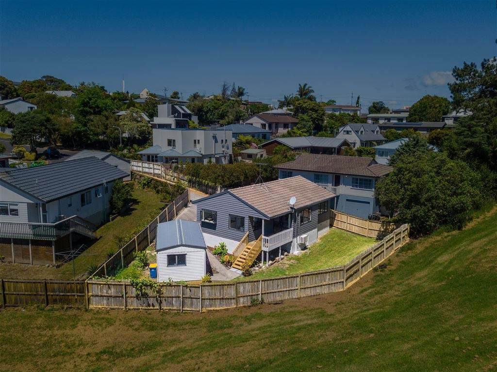 1/12 Mira Place, Windsor Park, Auckland - North Shore, 3房, 1浴