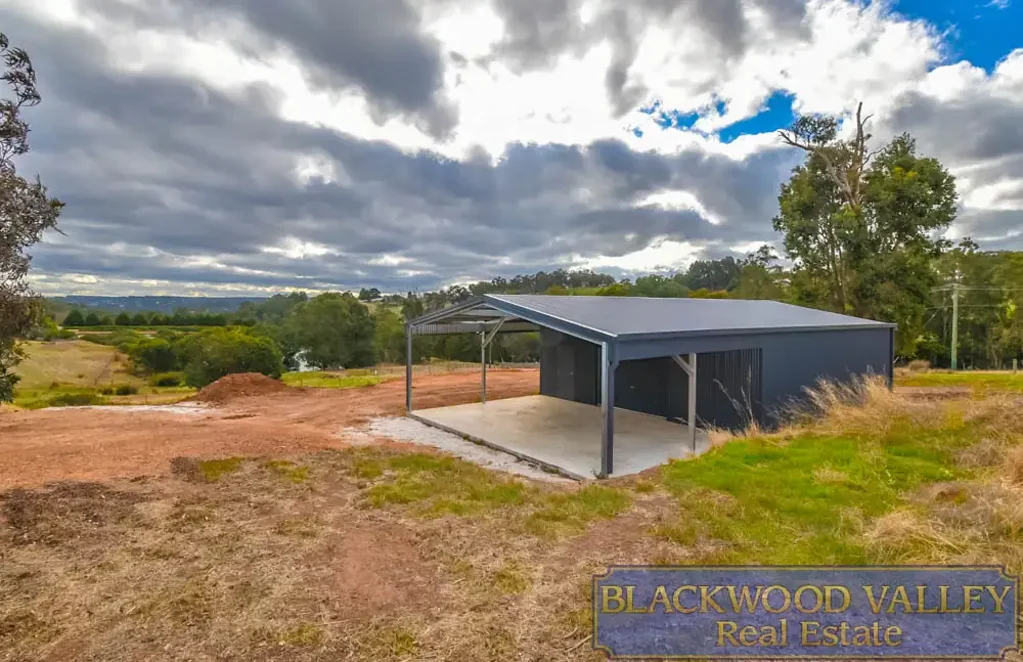Bridgetown SHED, VIEWS IN BRIDGETOWN GARDENS ESTATE