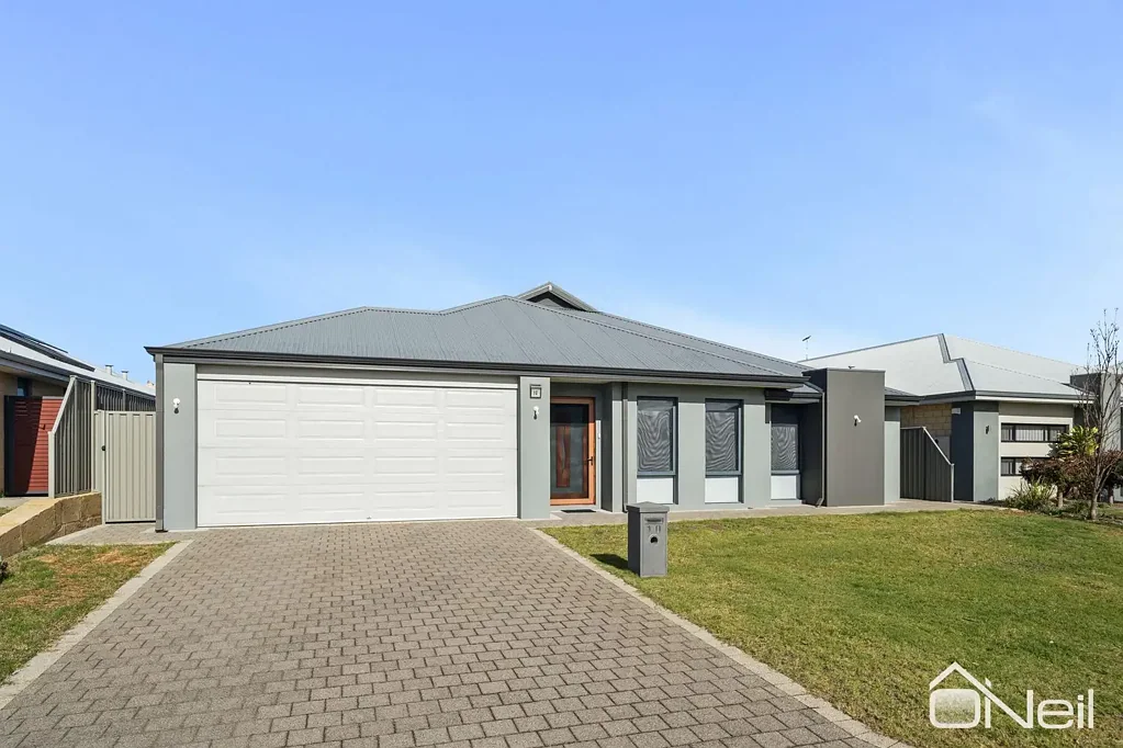 10 Perrone Avenue, Byford, WA 6122