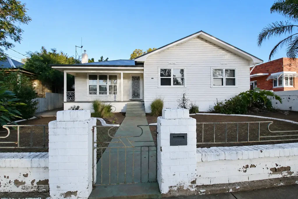 LEASE PENDING