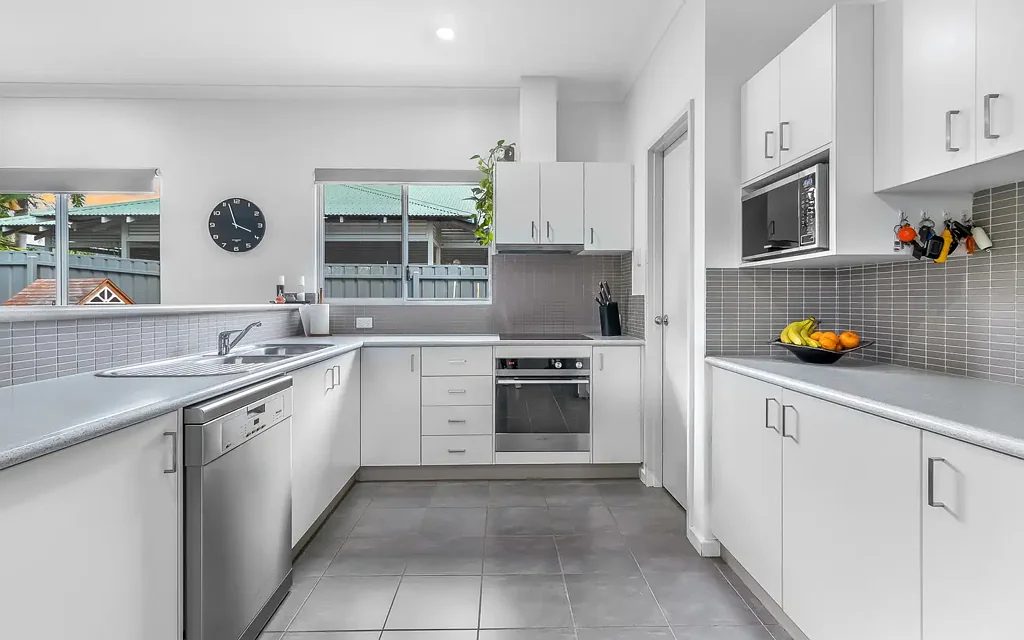 Stylish Family Living - 4-Bedroom Home with Pool & Outdoor Entertaining