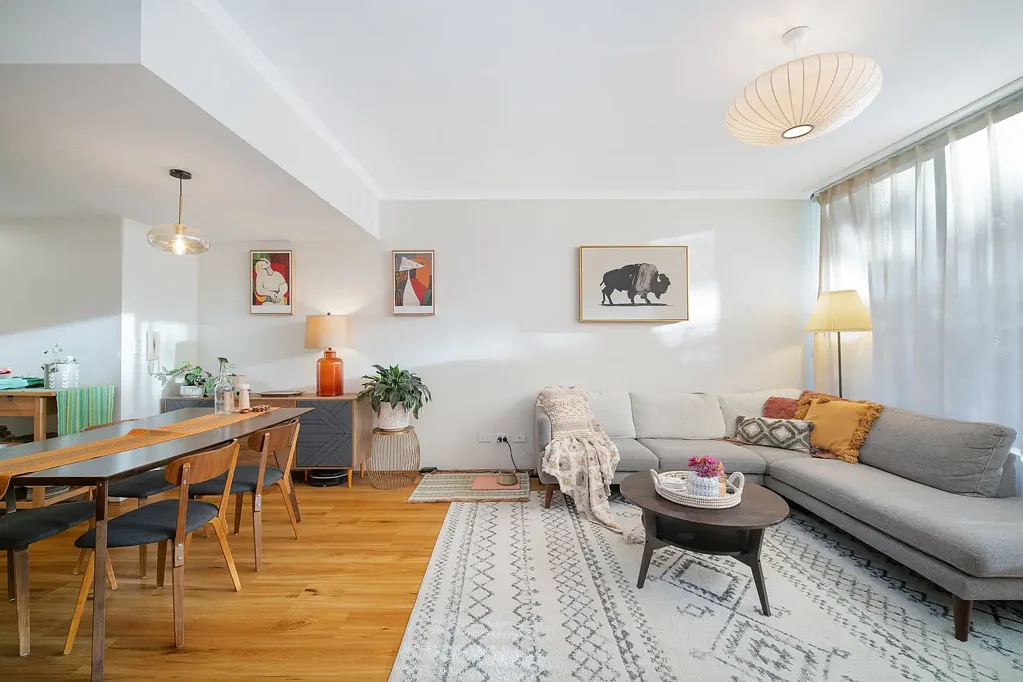 Split level apartment with exceptional park views and unbeatable location