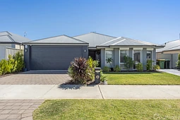 42 Allatoona Avenue, Golden Bay