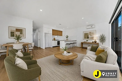 3 Rhynhurst Street, Clyde North, VIC 3978, 3 slaapkamers, 2 badkamers, Townhouse