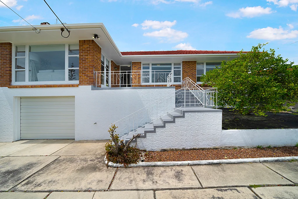 38 Kohekohe Street, New Lynn, Waitakere City, Auckland