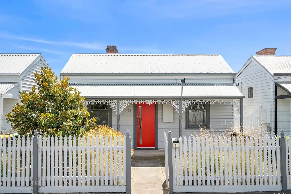 21 Margaret Street, Rippleside, VIC 3215
