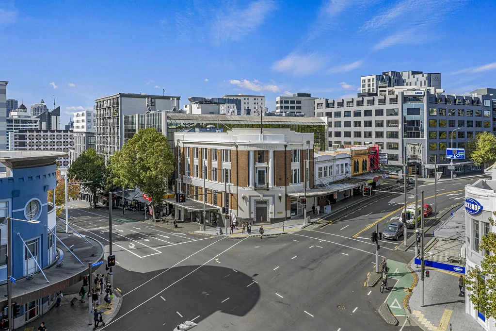 Auckland Central Top-Floor Character Office with Heritage Presence