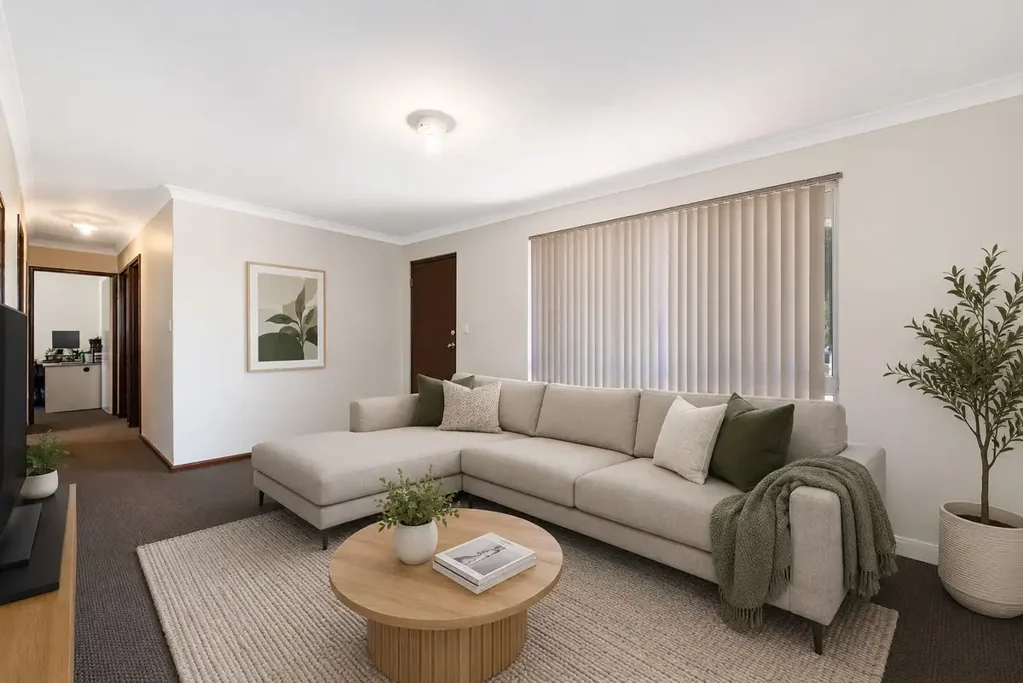 Madora Bay 3房  Beachside Opportunity on a Huge 805sqm Block