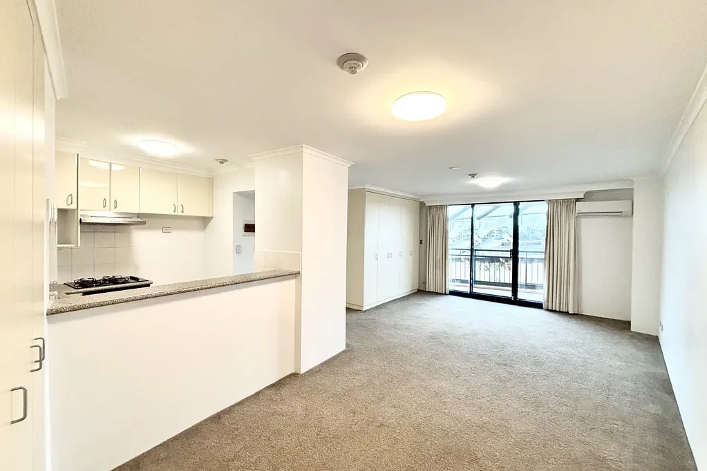 Spacious One-Bedroom Apartment in the Heart of Pyrmont