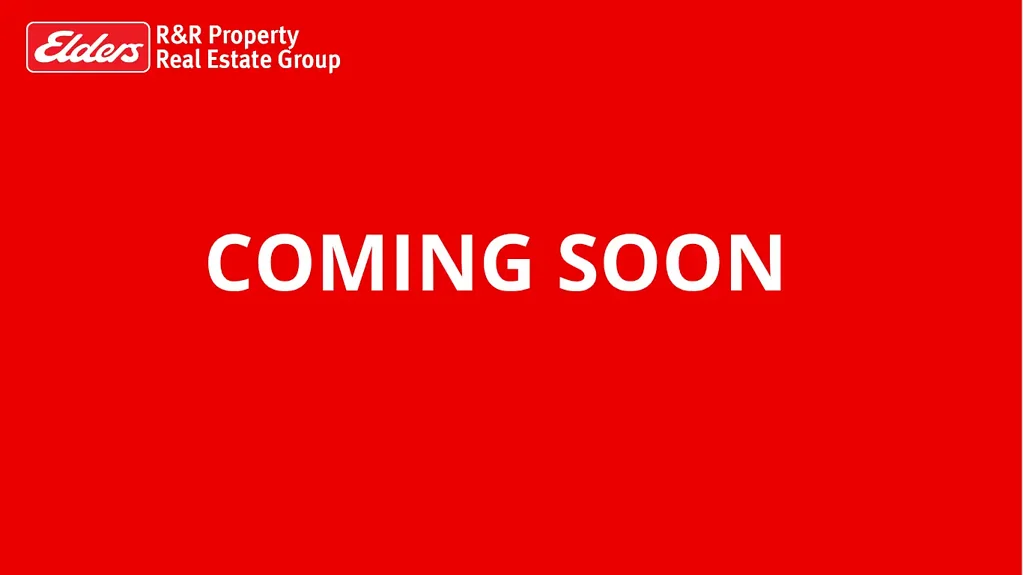 3 Bedroom Home In the Heart Of Coomba