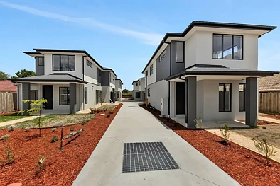 Hampton Park 4 Bedroom NEWLY Constructed