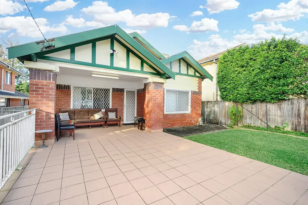 Warm & Inviting Four Bedroom Family Home