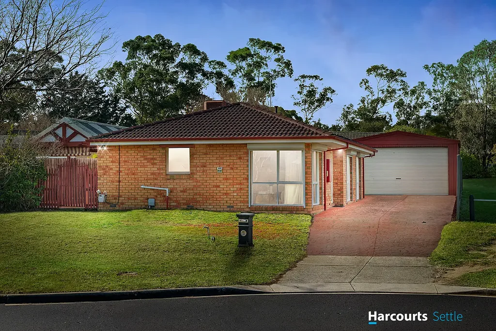 25 Terrence Drive, Cranbourne North, VIC 3977
