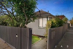 2 Chatham Street, Footscray