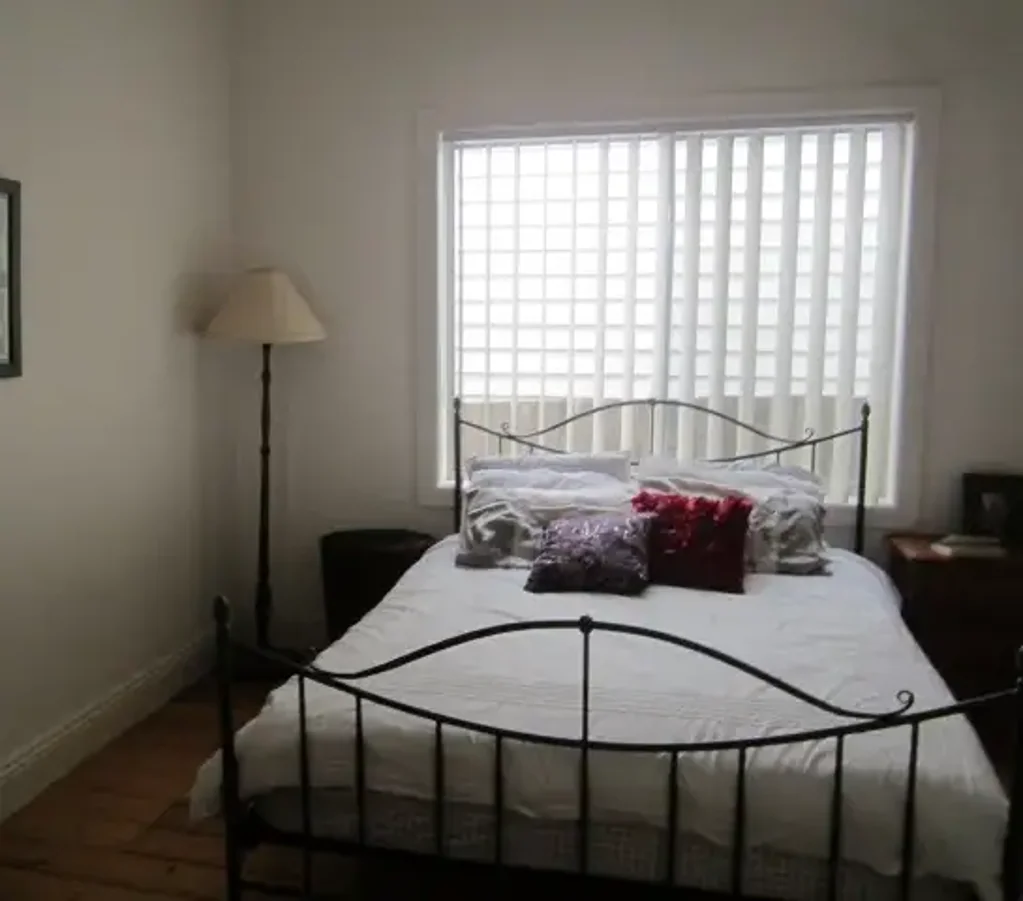 Ideally located & beautifully presented Victorian Terrace
