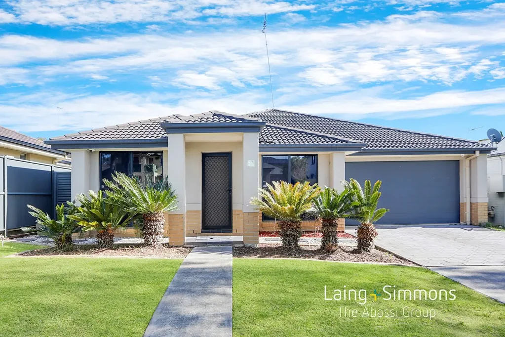 27 Drummond Avenue, Ropes Crossing, NSW 2760