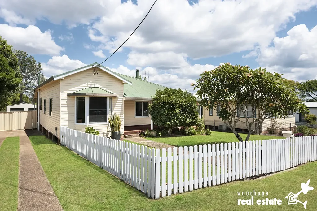 11 Graham Street, Wauchope, NSW 2446