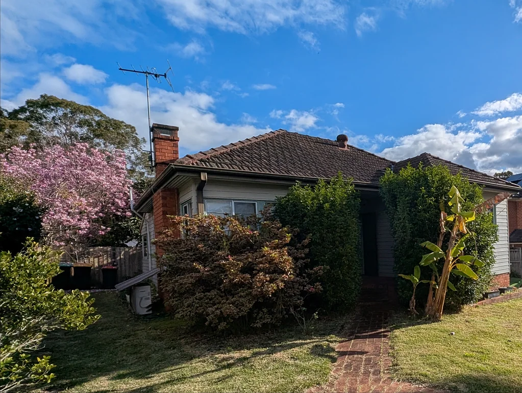 Family Home with Study, Deck & Double Garage