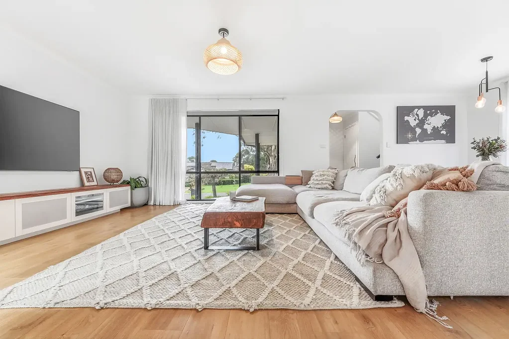 Croydon South 4ਬੈੱਡਰੂਮ Reimagined Family Living With a Cut-Above Finish
