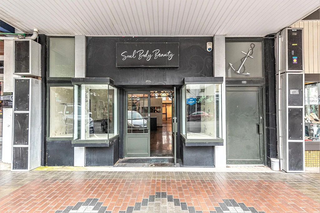 Wanganui Central For sale or lease