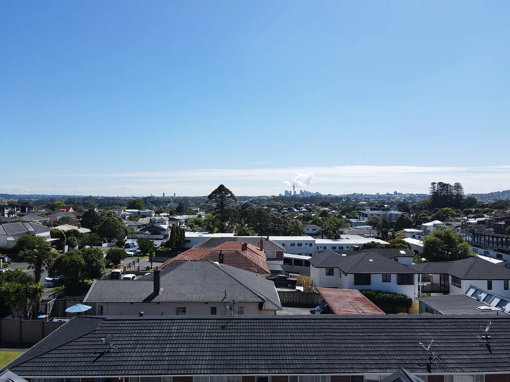 Mount Albert 2房  $126,000 BELOW CV! ACT NOW!