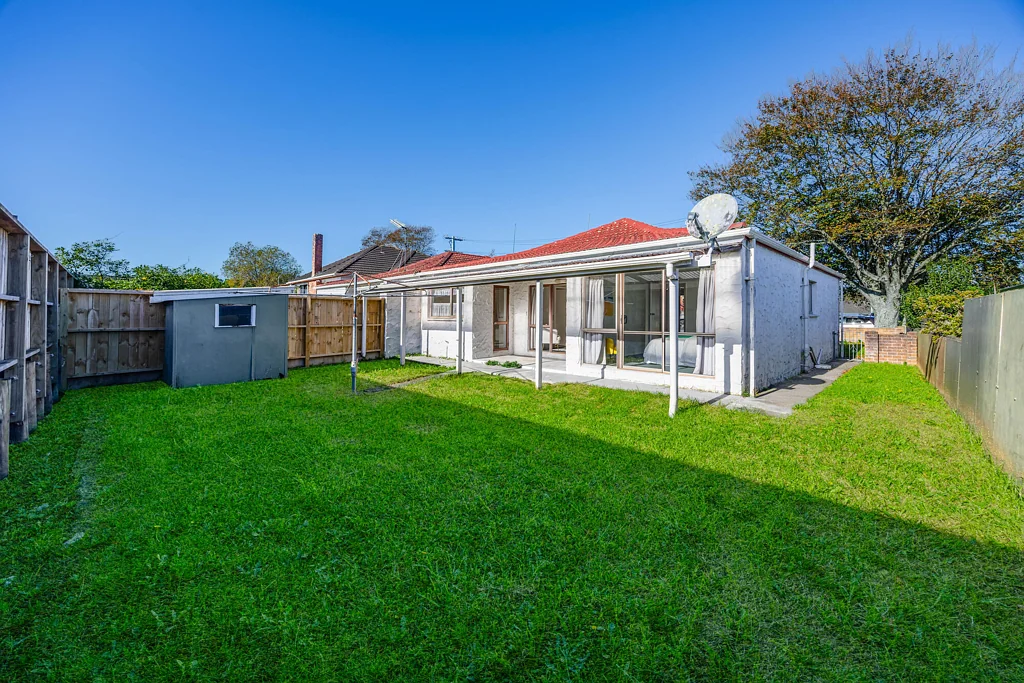 Papakura 2 Slaapkamer Life changes force sale